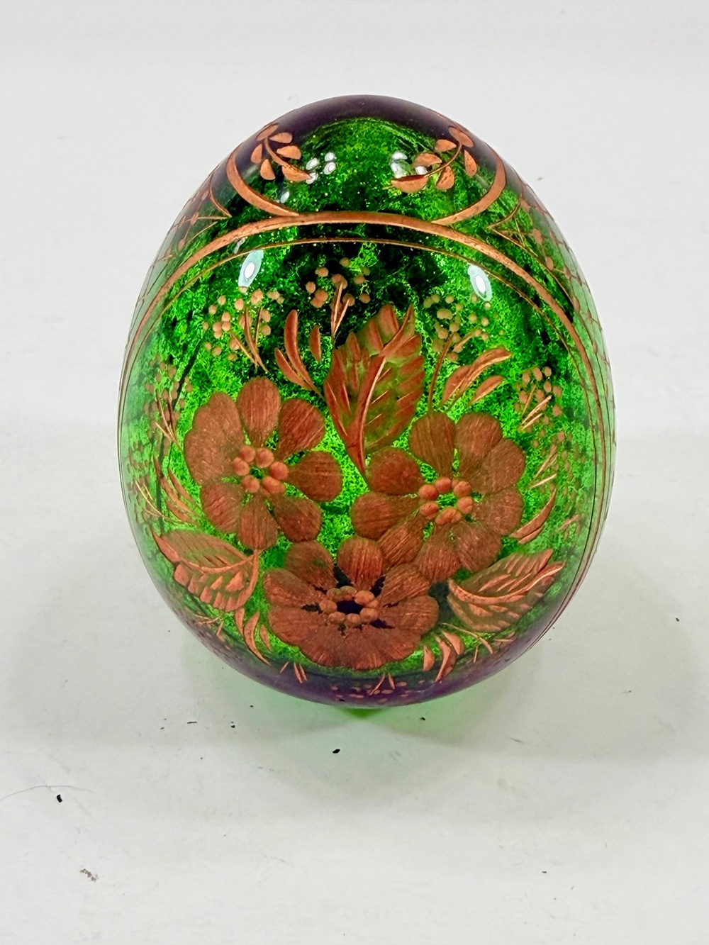 Vtg Style Faberge St. Petersburg Russian Green Gold Flower Glass Egg Paperweight